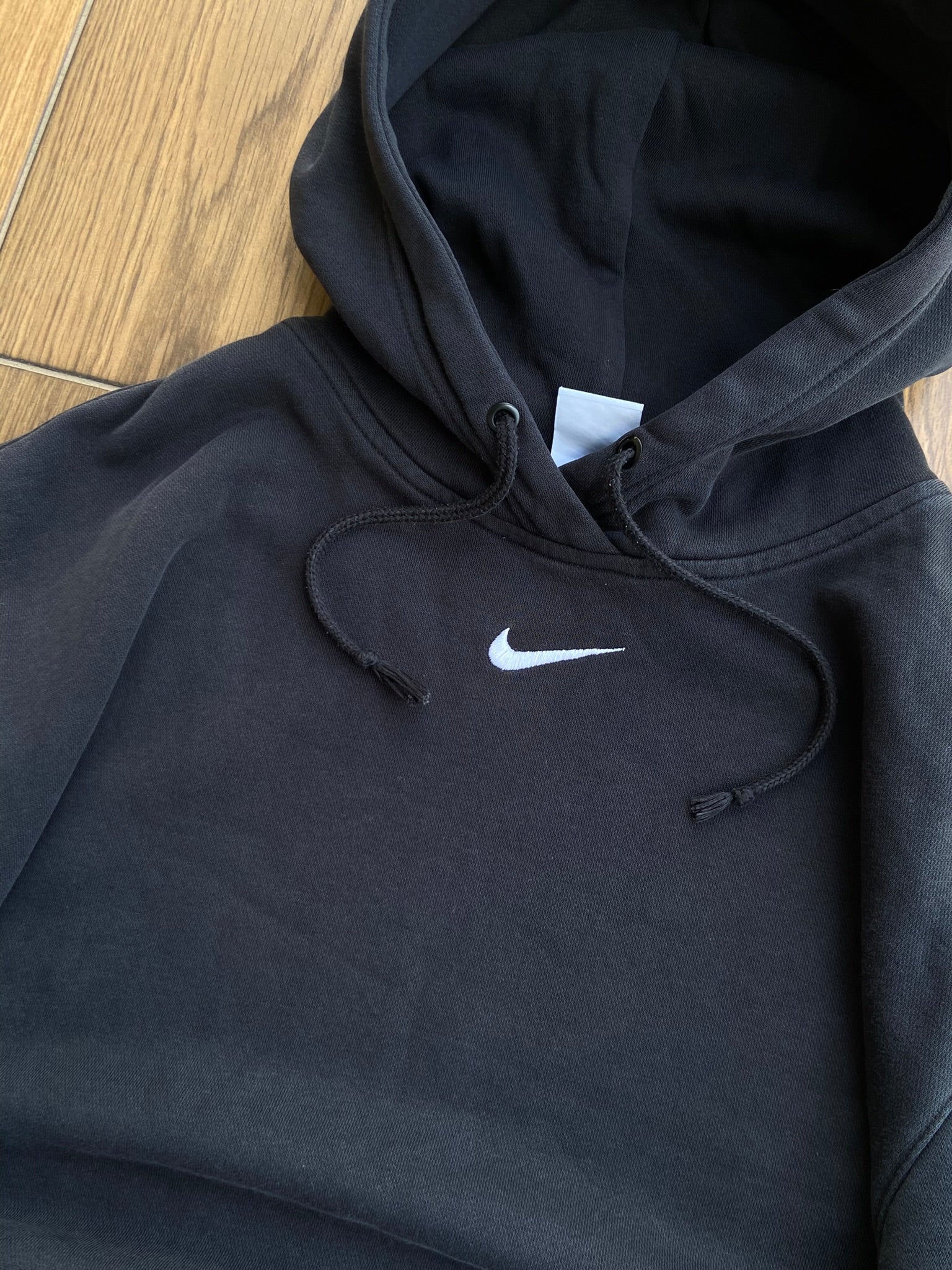 Bluza Nike Czarna Central Logo "XS"