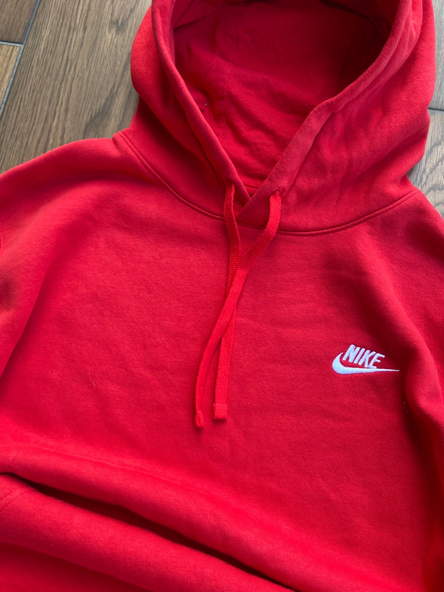 Bluza Nike Basic Czerwona "M"