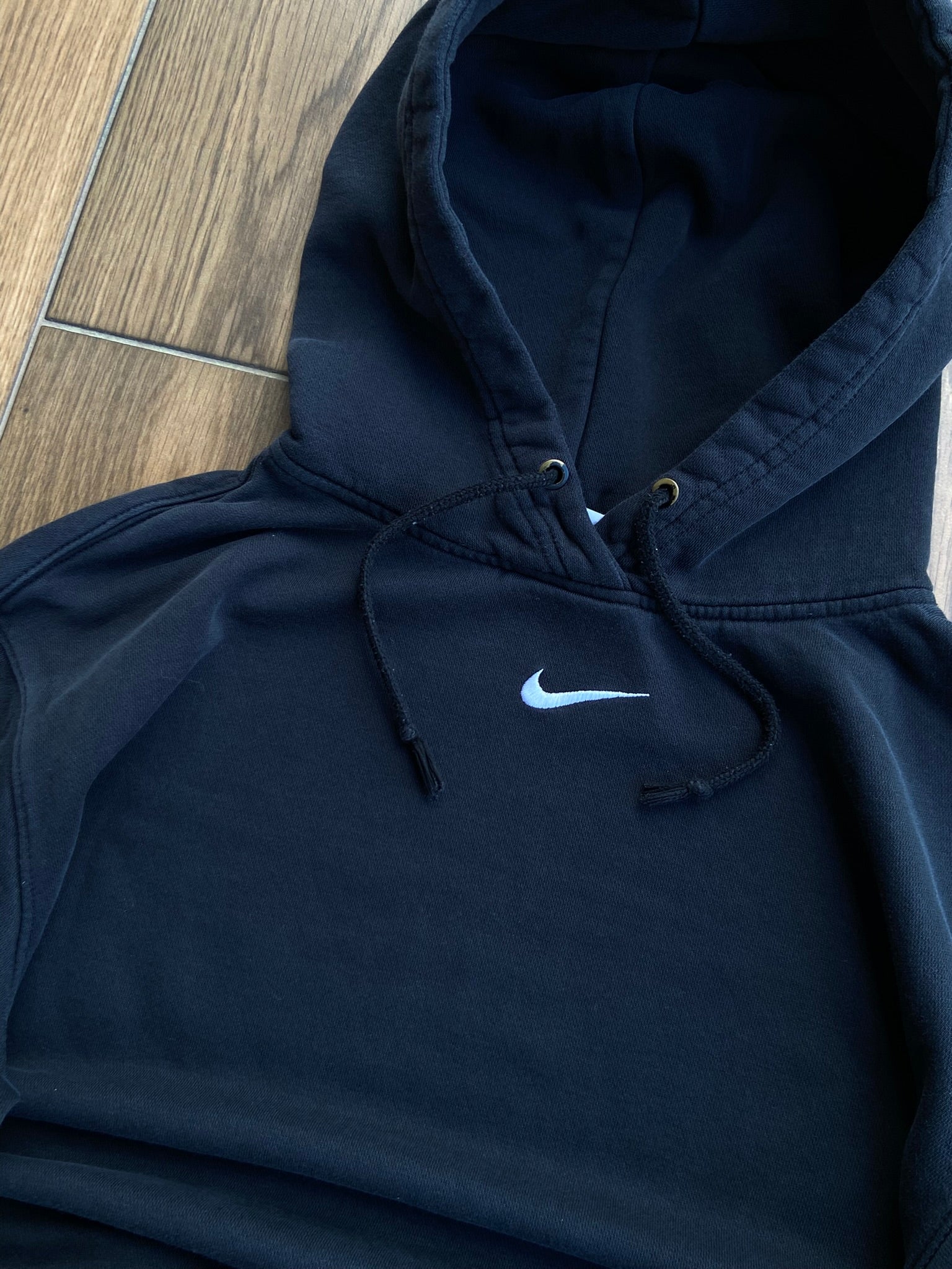 Bluza Nike Czarna Central Swoosh "XS"