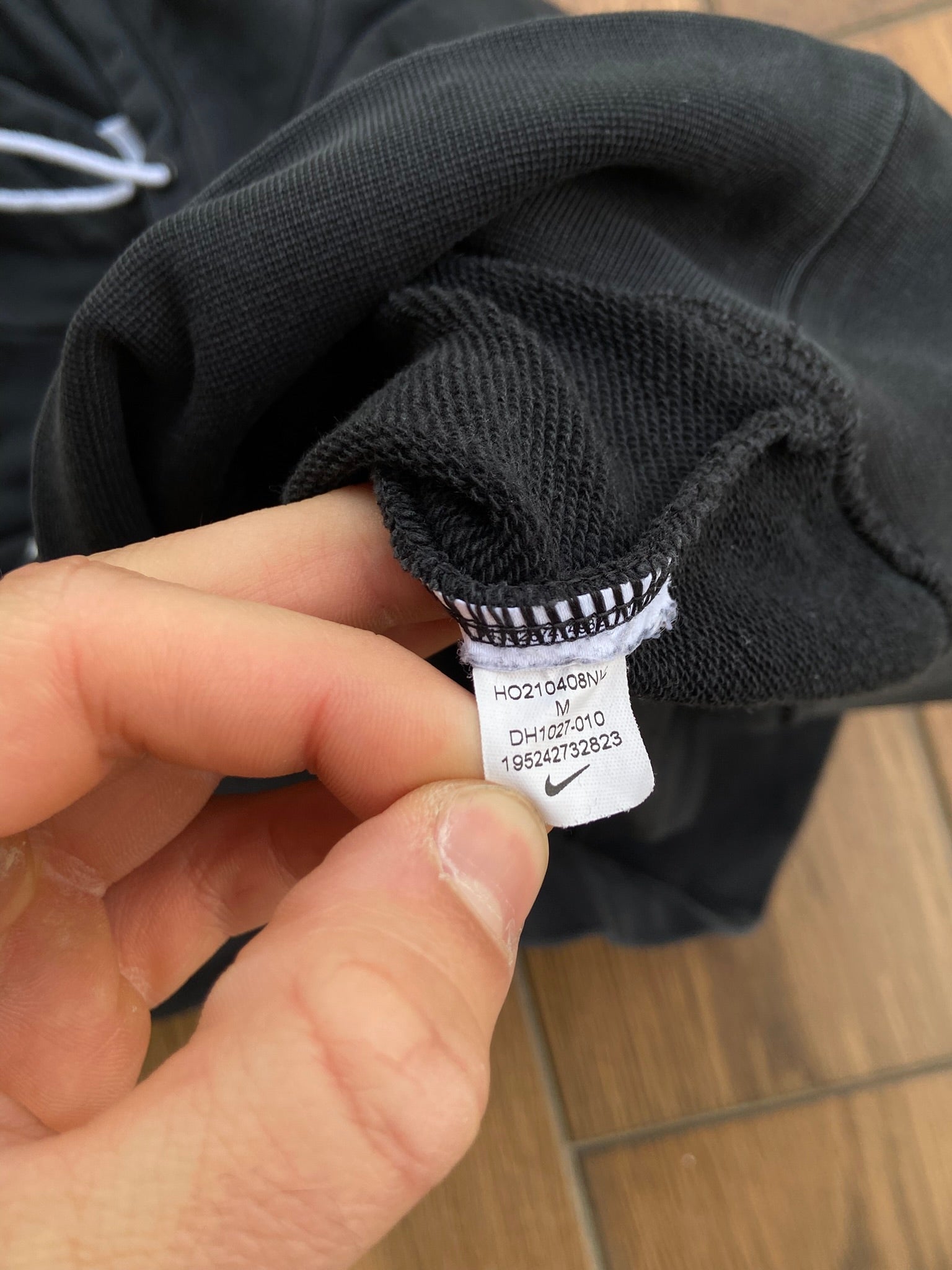 Bluza Nike Swoosh Czarna "M"