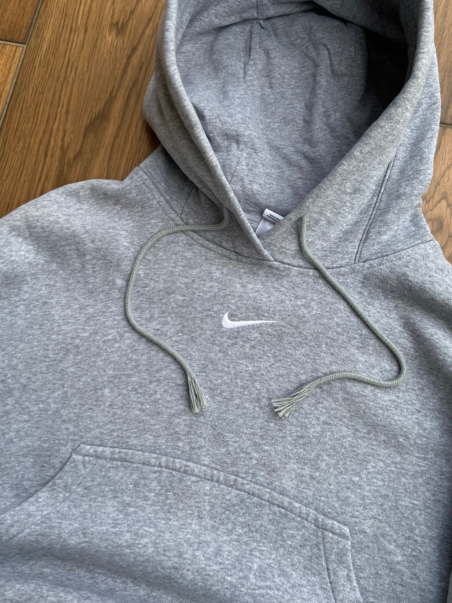 Bluza Nike Szara Central Logo Cropped "S"