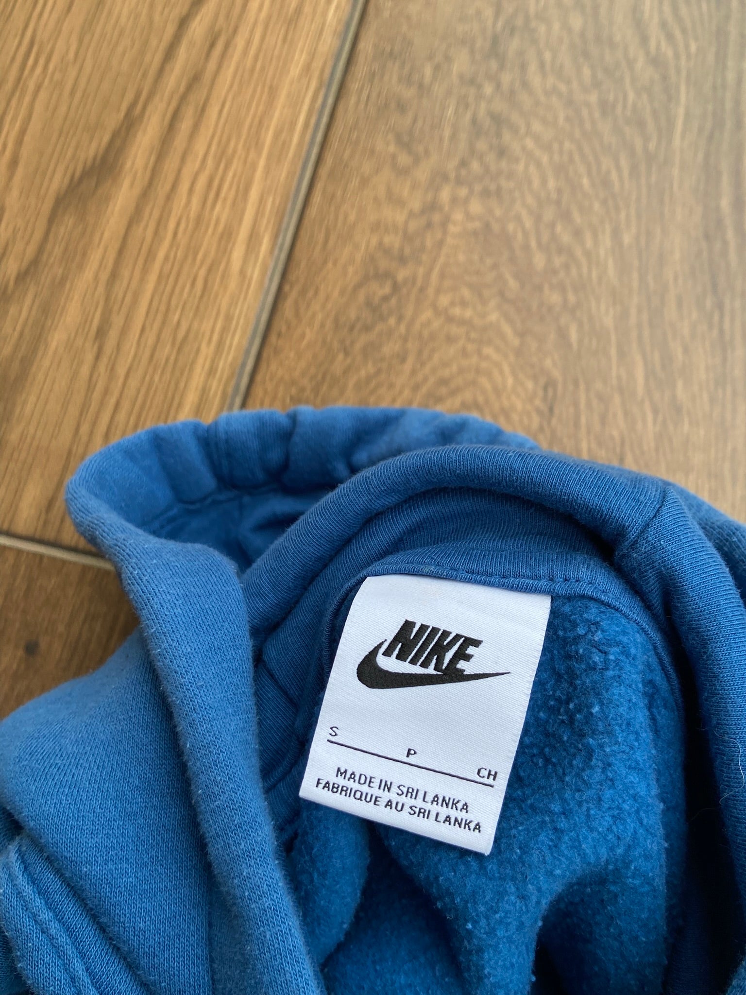 Bluza Nike Basic "S"
