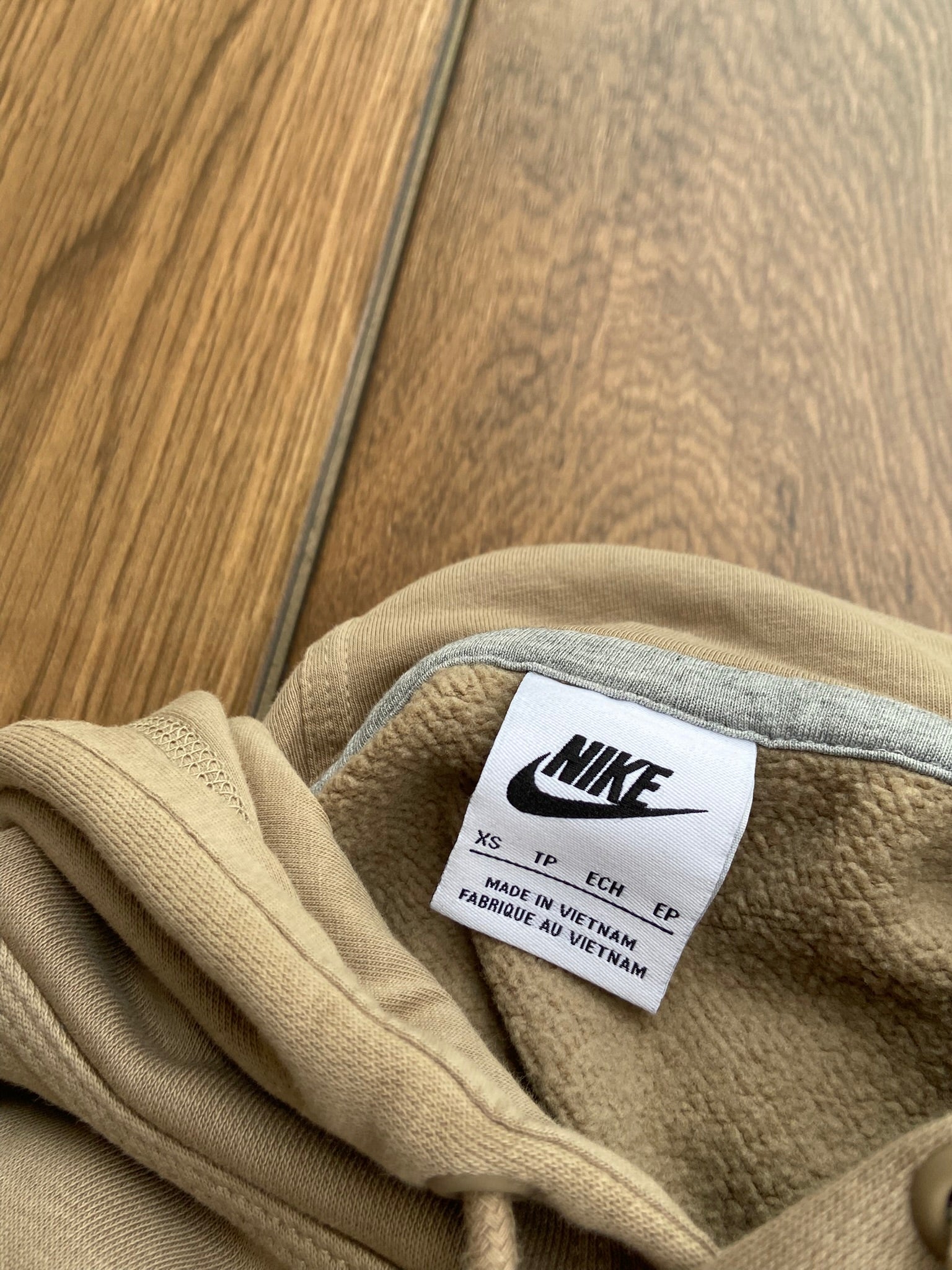 Bluza Nike Beżowa Basic "XS"