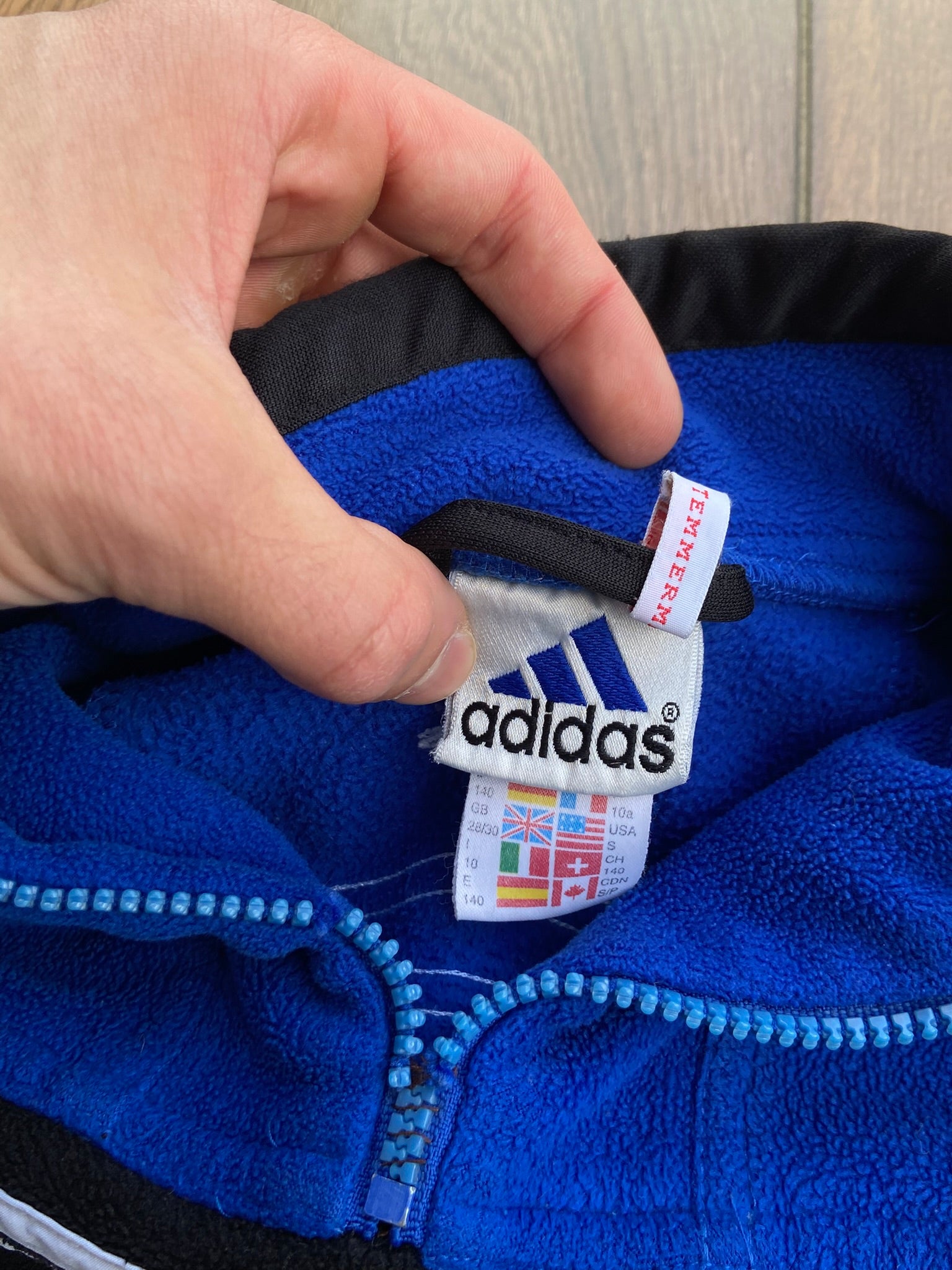 Polar Adidas Vintage 90s "XS"