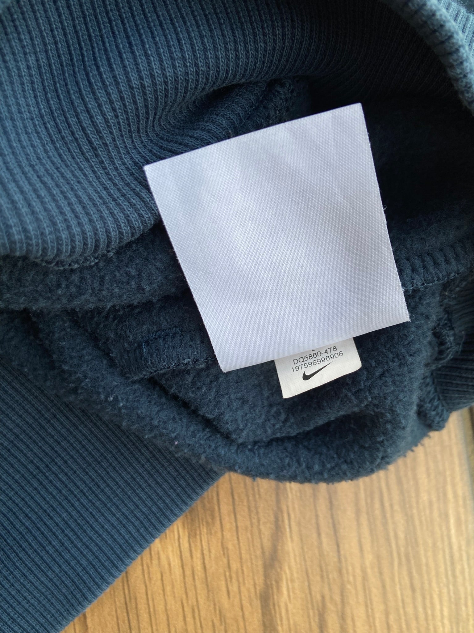 Bluza Nike Boxy Central Logo "L"