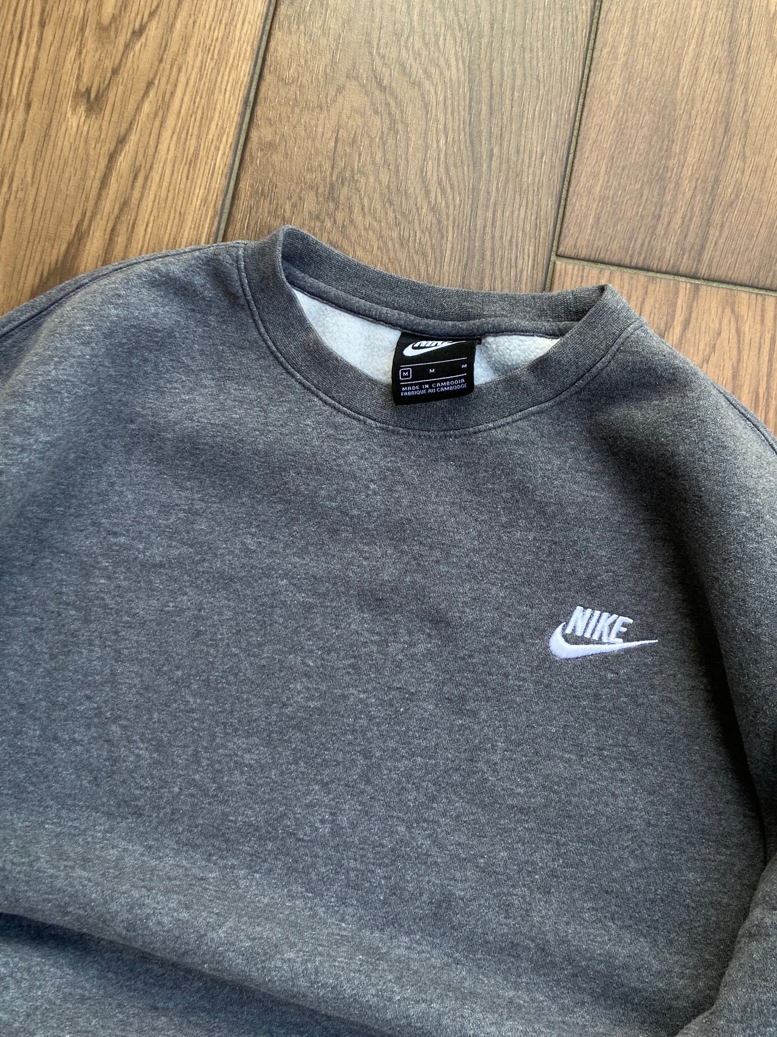Bluza Nike Basic "M"