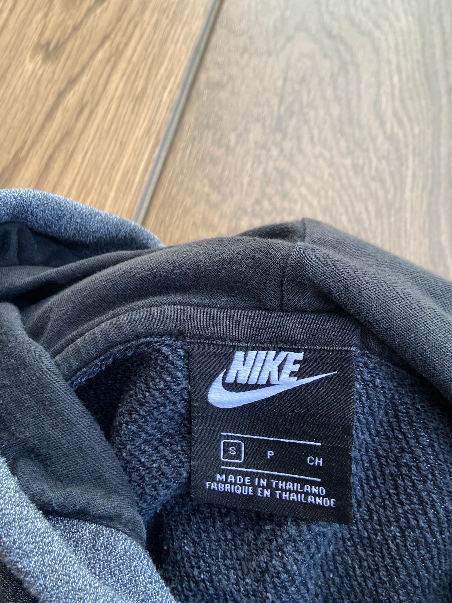 Bluza Nike Central Logo "S"